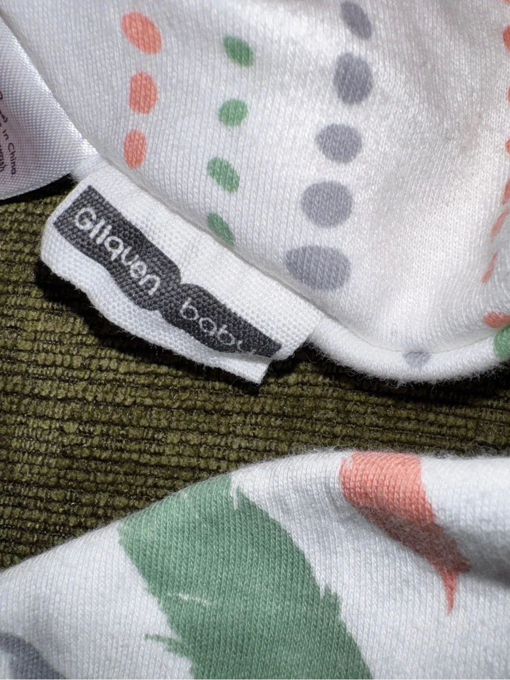 2 Gllquen Baby Swaddles